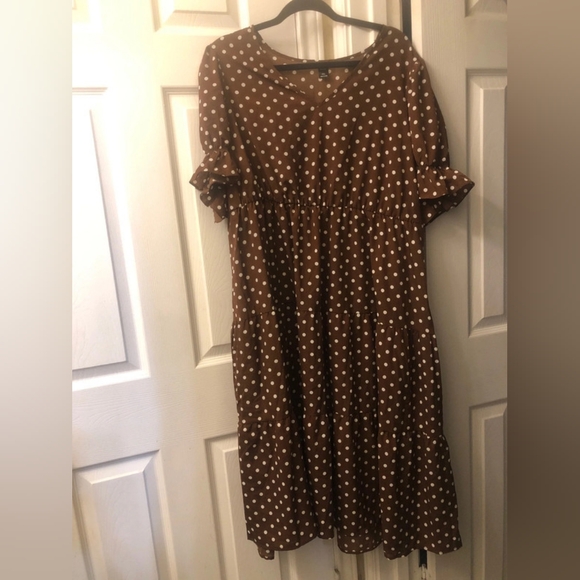 Brown Polka Dot Dress - Picture 1 of 5